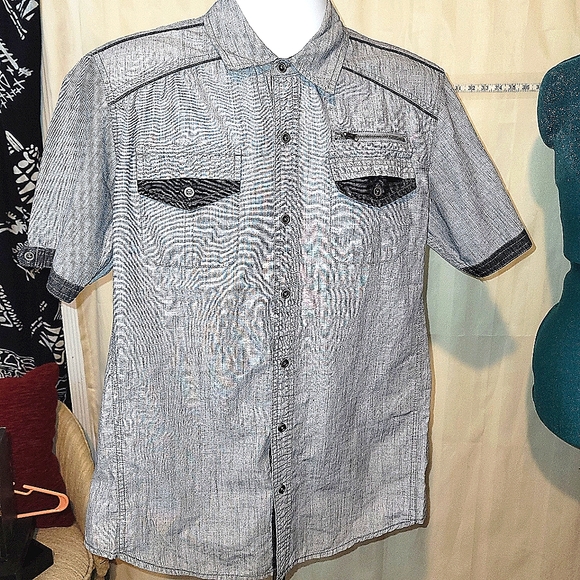 Infringement Button Down. - Picture 1 of 4